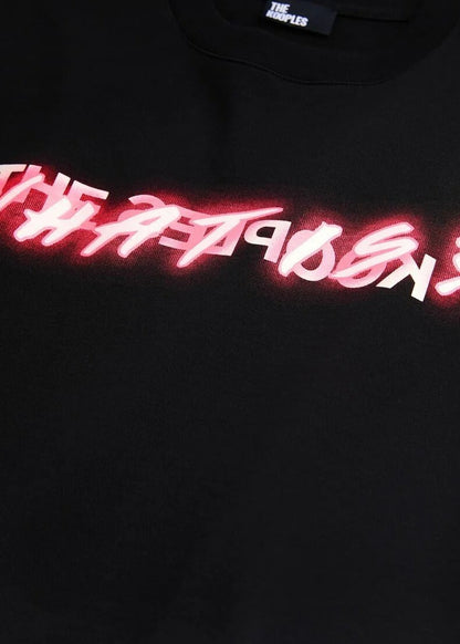T-shirt What is black
